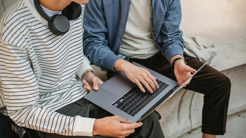 SK9845